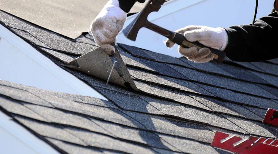 Expert flood damage restoration services in Carterville, IL